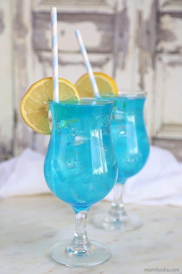 What Alcohol Goes With Lemonade (Best Alcoholic Drinks With Lemonade