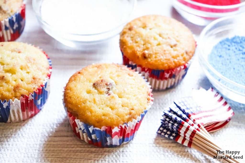 fourth of july patriotic cupcakes 