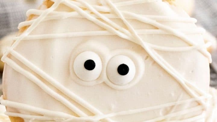 Easy Mummy Shortbread Cookies