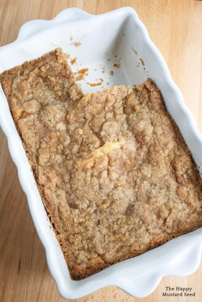 apple crumb cake in pan