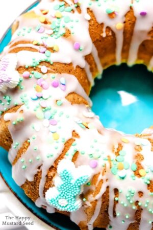 glazed lemon poppy seed bundt cake
