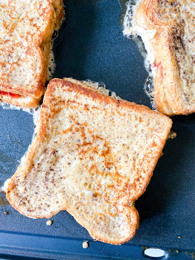 DOUBLE DIP FRENCH TOAST RECIPE (STUFFED WITH PEANUT BUTTER AND JELLY ...